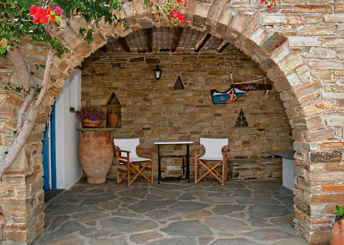 Porto Kalma Agios Ioannis (Tinos)